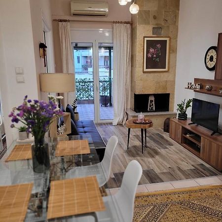Marge Apt Arta Exterior foto