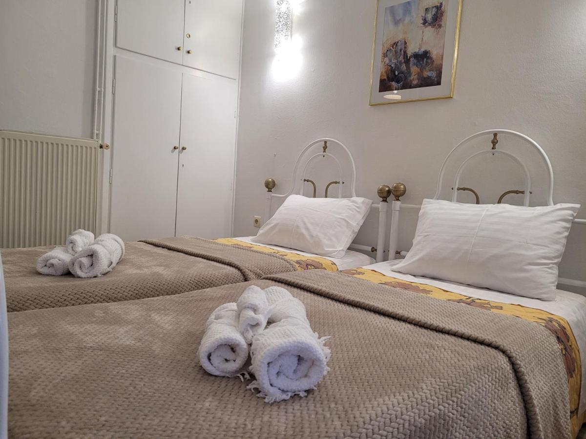 Marge Apt Arta Exterior foto